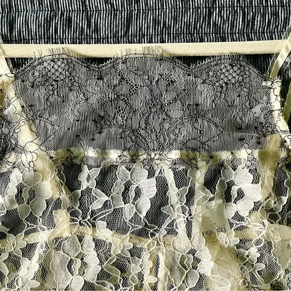 Anthropologie Sheer Mixed Lace Cami In Ivory Size S NWT - Picture 8 of 14